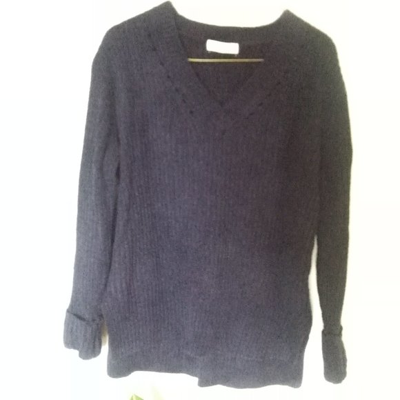 Soft Knit Blue High/Low Sweater - Picture 7 of 7